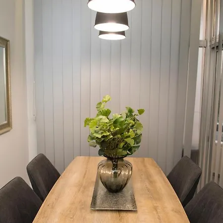Skin Suites-luxury Living