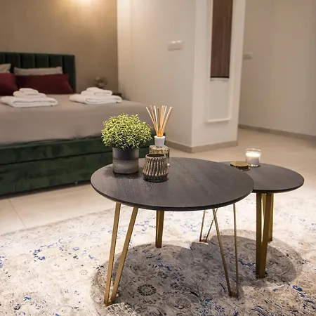 Skin Suites-luxury Living Apartment *